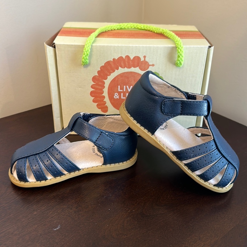 New Livie & Luca navy blue sandals size 5 (baby)